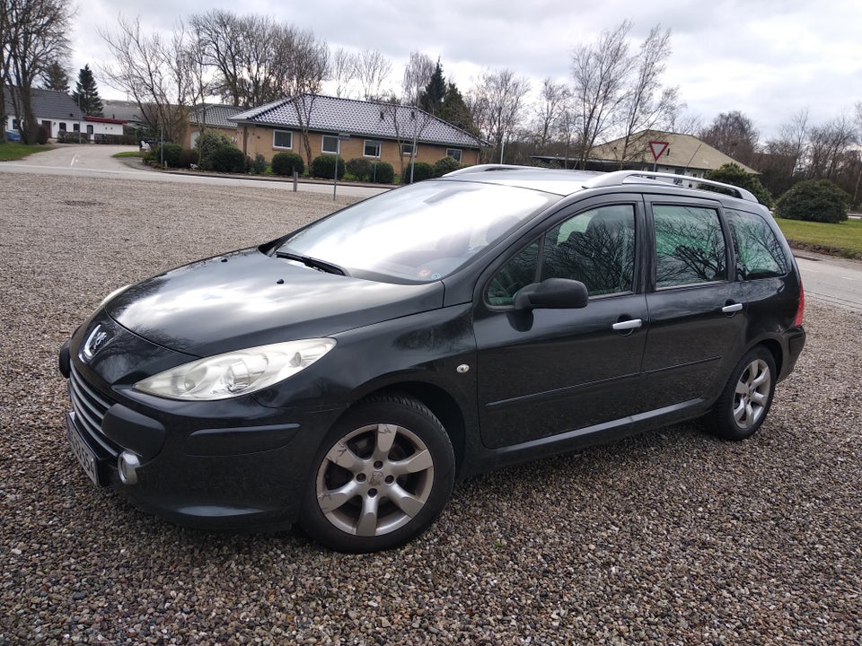 Peugeot 307 2,0 SW 7prs 5d