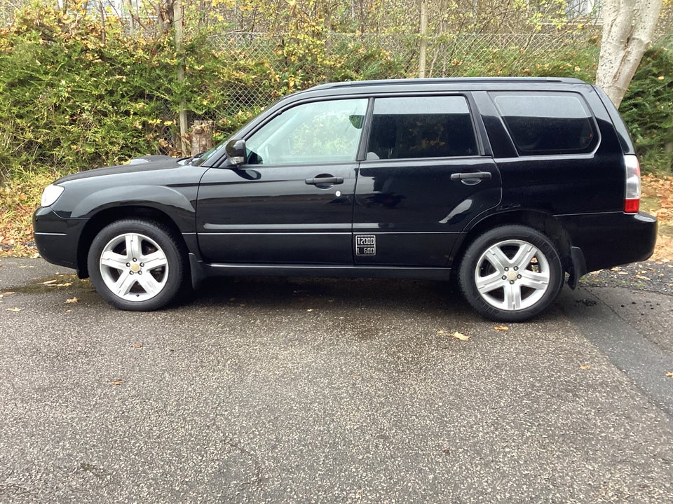 Subaru Forester 2,5 XT aut. AWD Van 5d