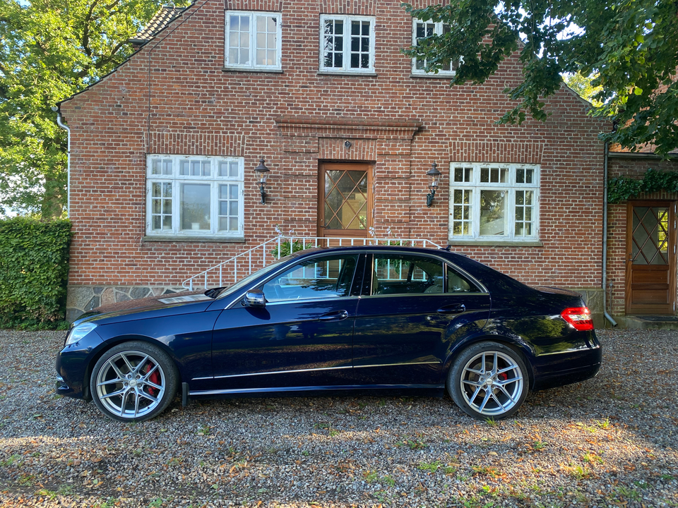 Mercedes E300 3,5 Avantgarde aut. BE 4d