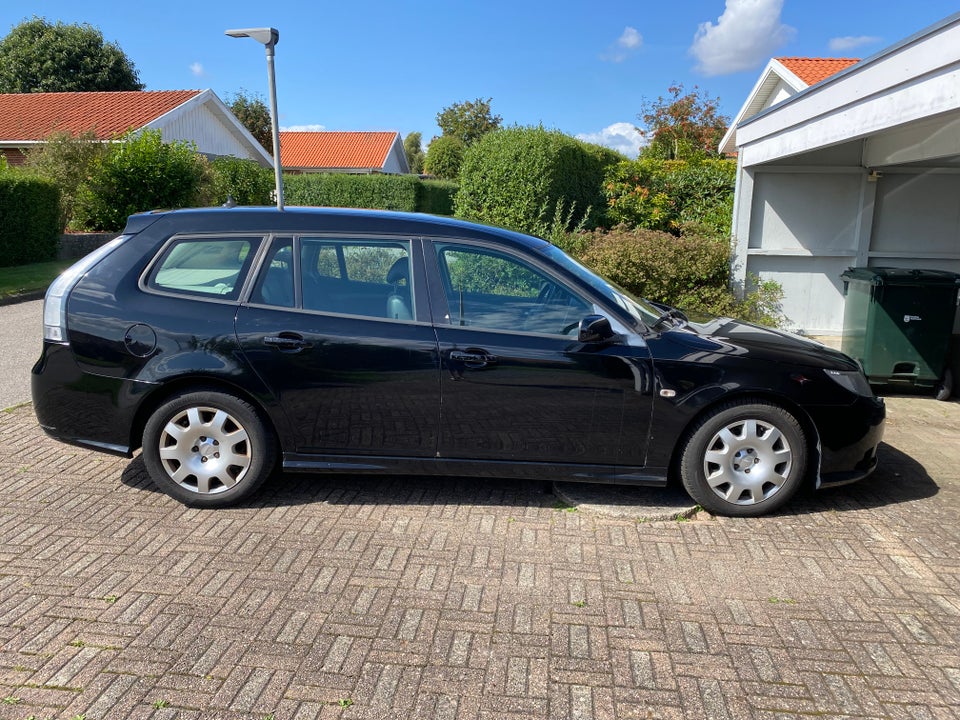 Saab 9-3 1,9 TiD 120 Linear SportCombi 5d