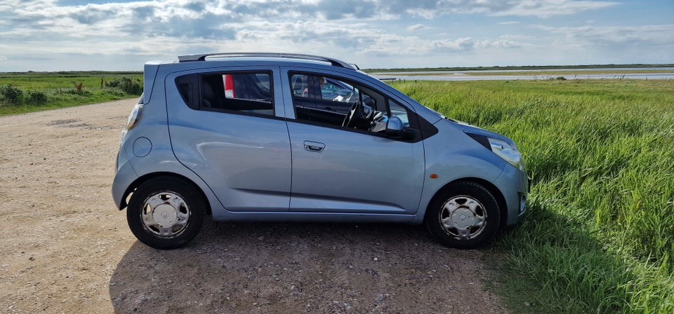 Chevrolet Spark 1,0 LS 5d