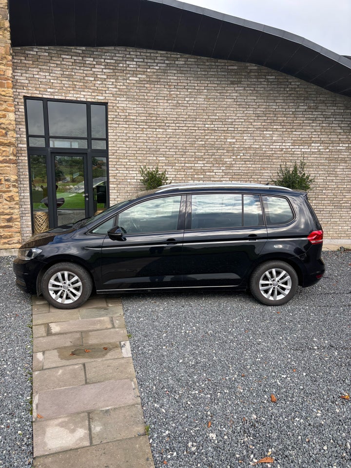 VW Touran 1,6 TDi 115 Comfortline DSG 7prs 5d