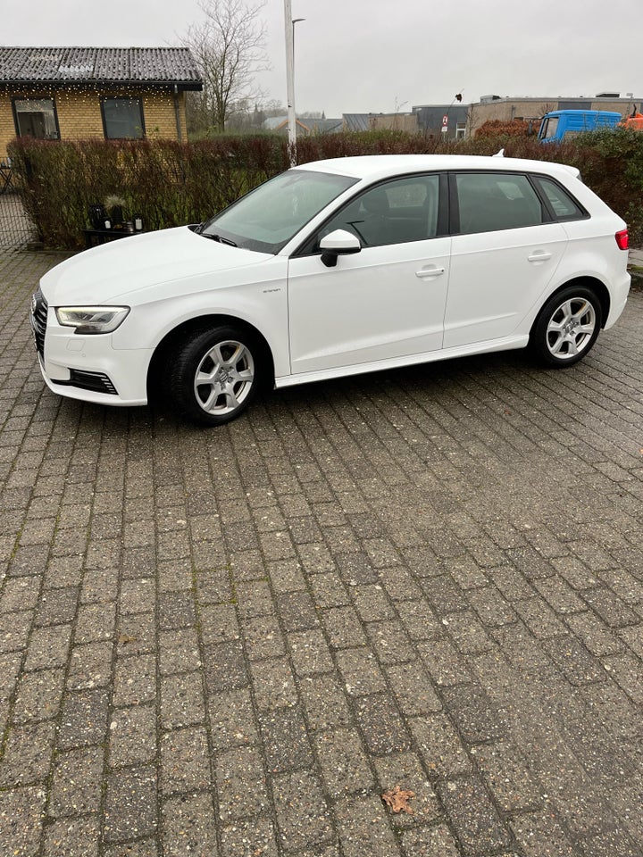 Audi A3 1,4 TFSi 150 Sport Sportback 5d