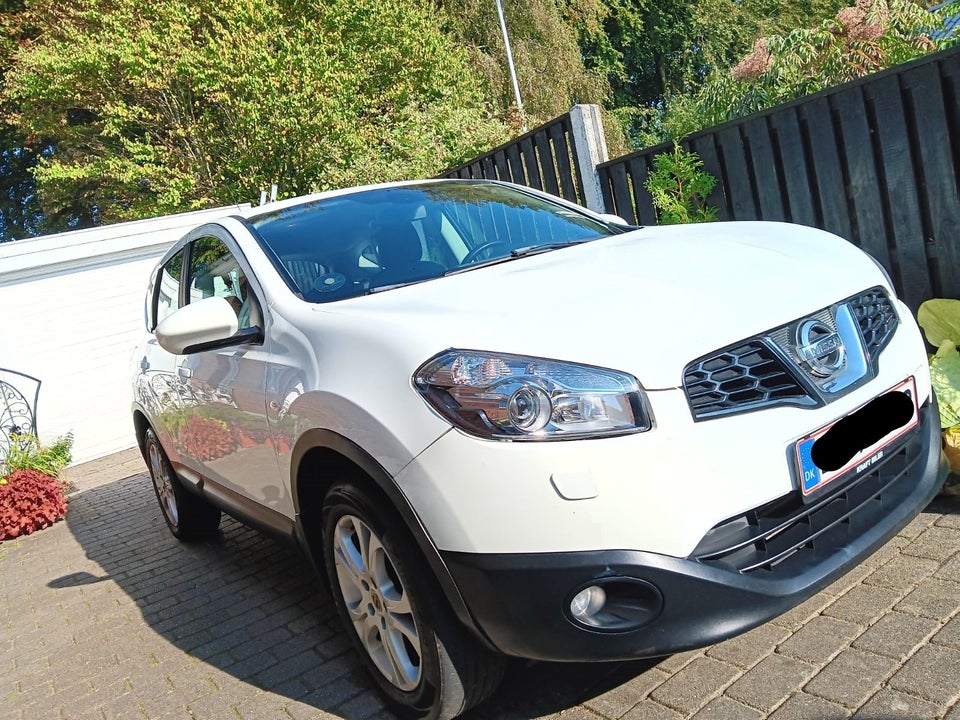 Nissan Qashqai 1,5 dCi 110 Tekna Elegance 5d