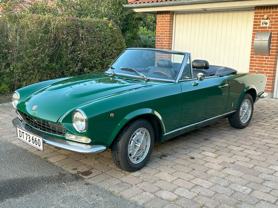 Fiat 124 1,6 Spider 2d