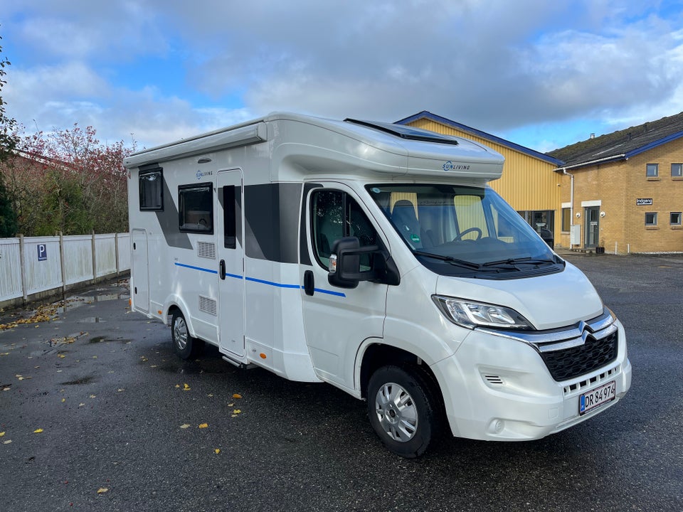 Adria Sun Living S65SL