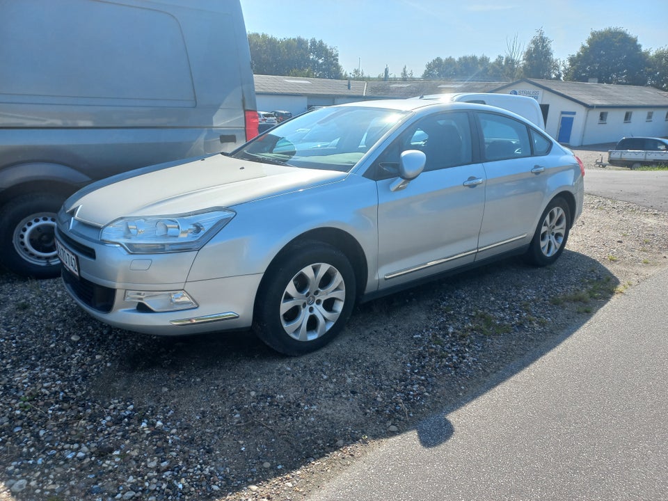 Citroën C5 2,0 HDi 138 Comfort 4d