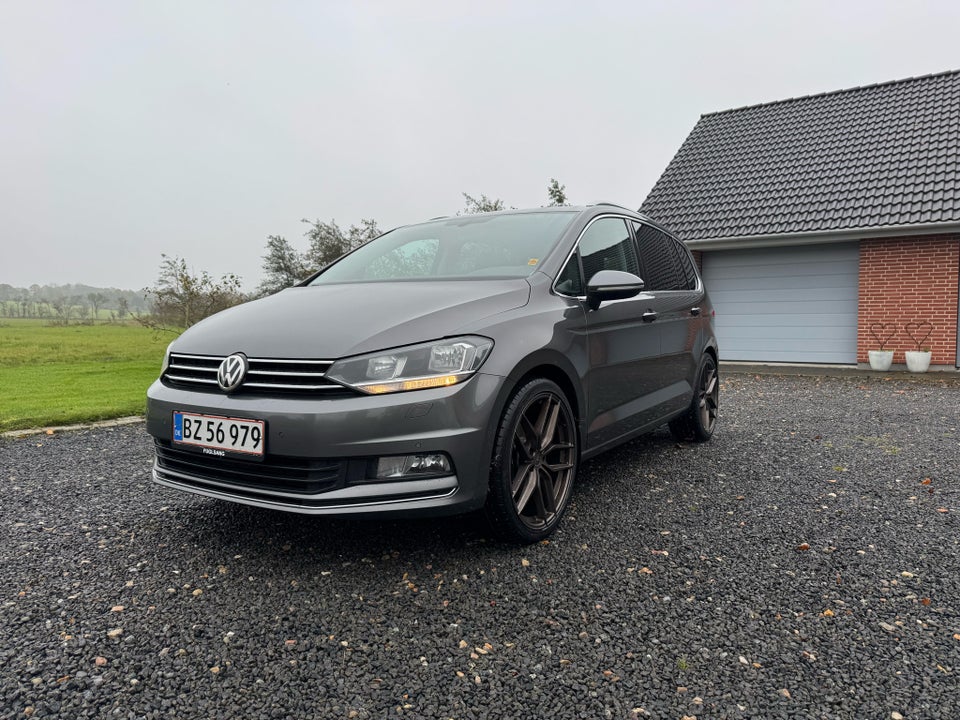 VW Touran 2,0 TDi 150 Highline DSG 7prs 5d