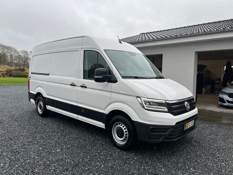 VW Crafter 35 2,0 TDi 177 Kassevogn L3H3 aut.