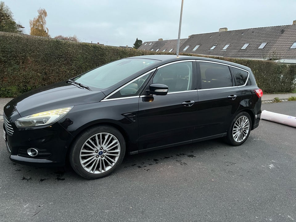 Ford S-MAX 2,0 SCTi 240 Titanium aut. 7prs 5d