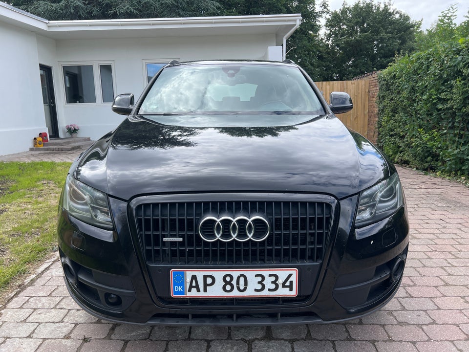 Audi Q5 3,0 TDi 240 S-line quattro S-tr. 5d