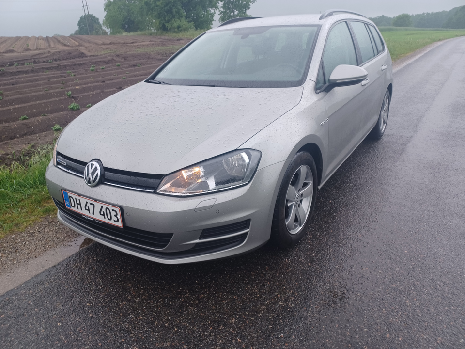 VW Golf Sportsvan 1,6 TDi 110 BlueMotion 5d