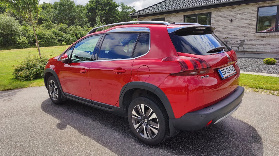 Peugeot 2008 1,6 BlueHDi 100 Desire Sky 5d