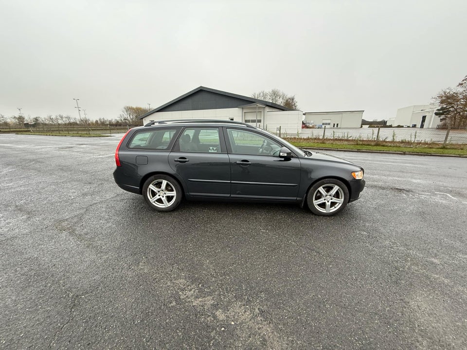 Volvo V50 1,6 D DRIVe 5d