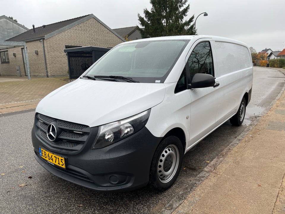 Mercedes Vito 114 2,2 CDi More L