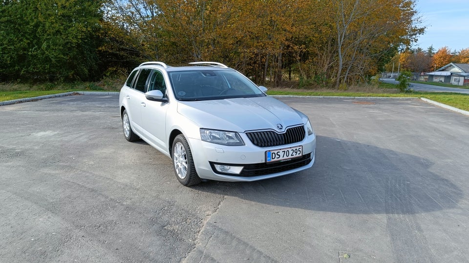 Skoda Octavia 1,4 TSi 140 Elegance Combi DSG 5d