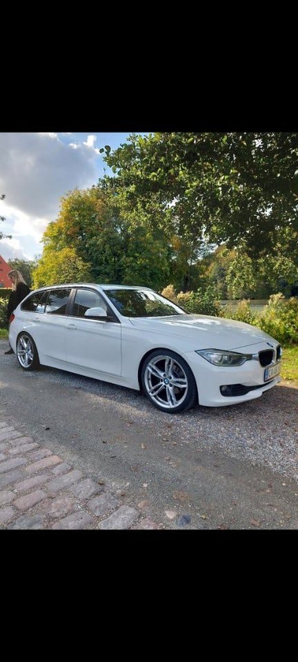 BMW 318d 2,0 Touring 5d