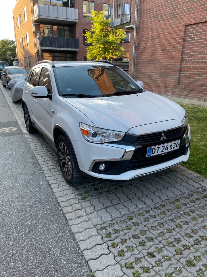 Mitsubishi ASX 1,6 Invite 5d