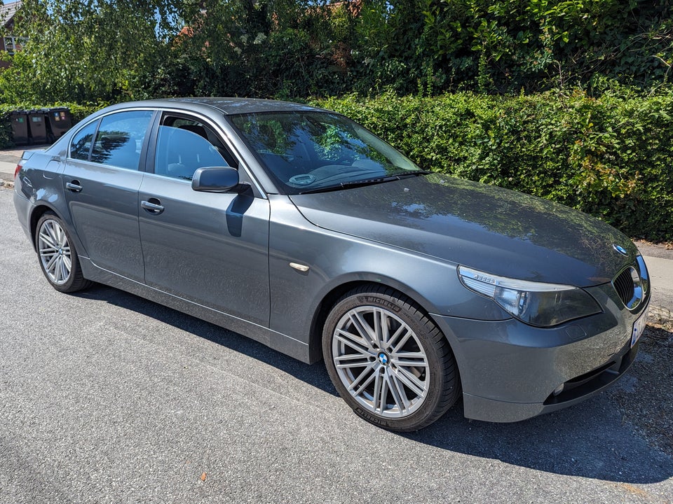 BMW 523i 2,5 aut. 4d