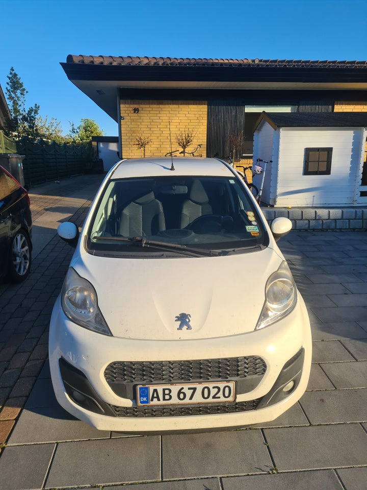 Peugeot 107 1,0  5d