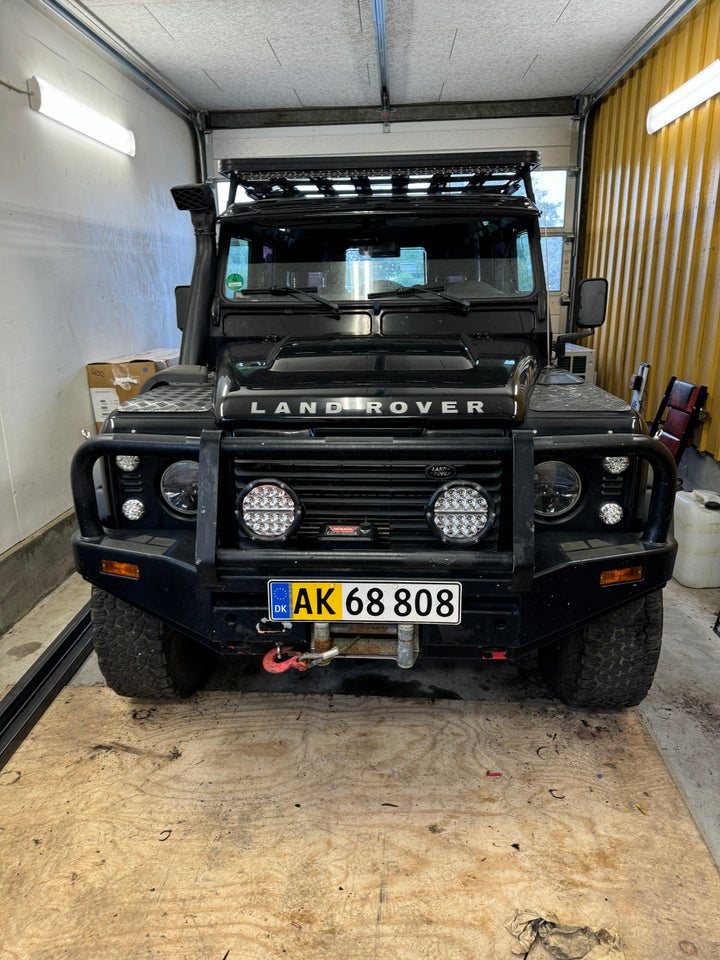 Land Rover Defender 110 2,4 Hard Top 5d