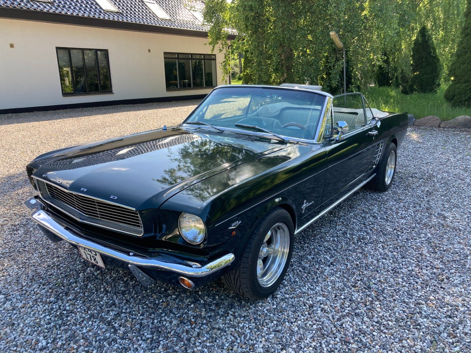 Ford Mustang 4,9 V8 302cui. Coupé 2d