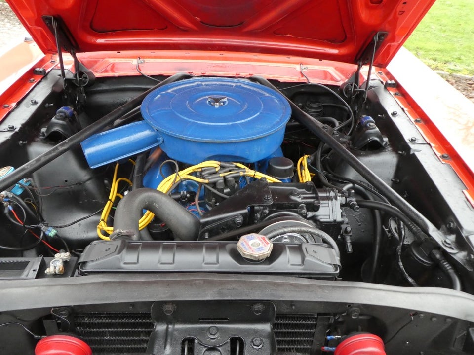 Ford Mustang 4,7 V8 Cabriolet aut. 2d