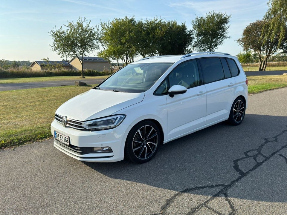 VW Touran 2,0 TDi 150 Highline DSG 7prs 5d