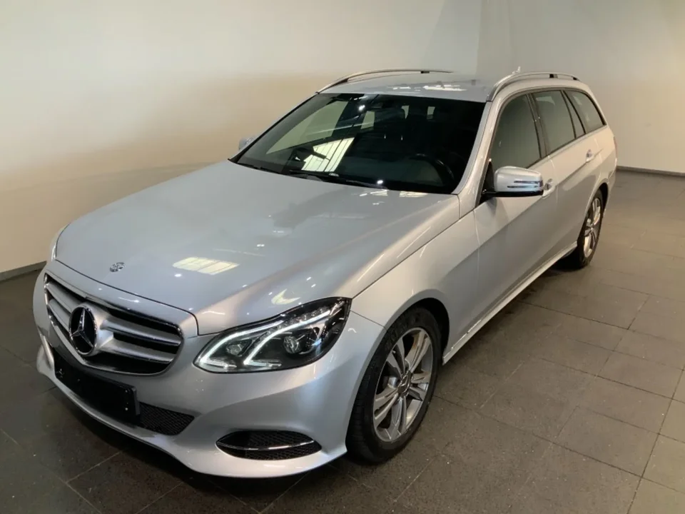 Mercedes E350 3,0 BlueTEC Avantgarde stc. aut. 4Matic 5d