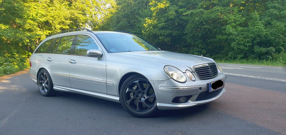 Mercedes E55 5,4 AMG stc. aut. 5d