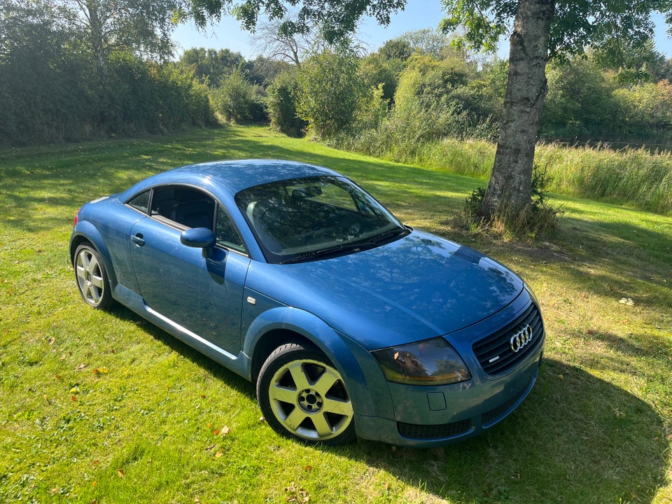 Audi TT 1,8 T 225 Coupé quattro 2d