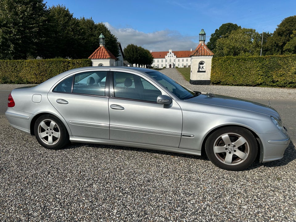 Mercedes E200 1,8 Kompressor Avantgarde aut. 4d