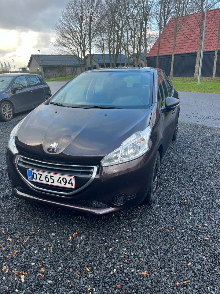 Peugeot 208 1,0 VTi Active 5d