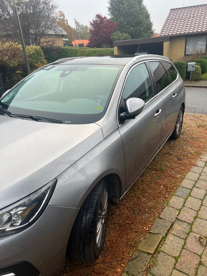 Peugeot 308 1,6 BlueHDi 120 Active SW 5d