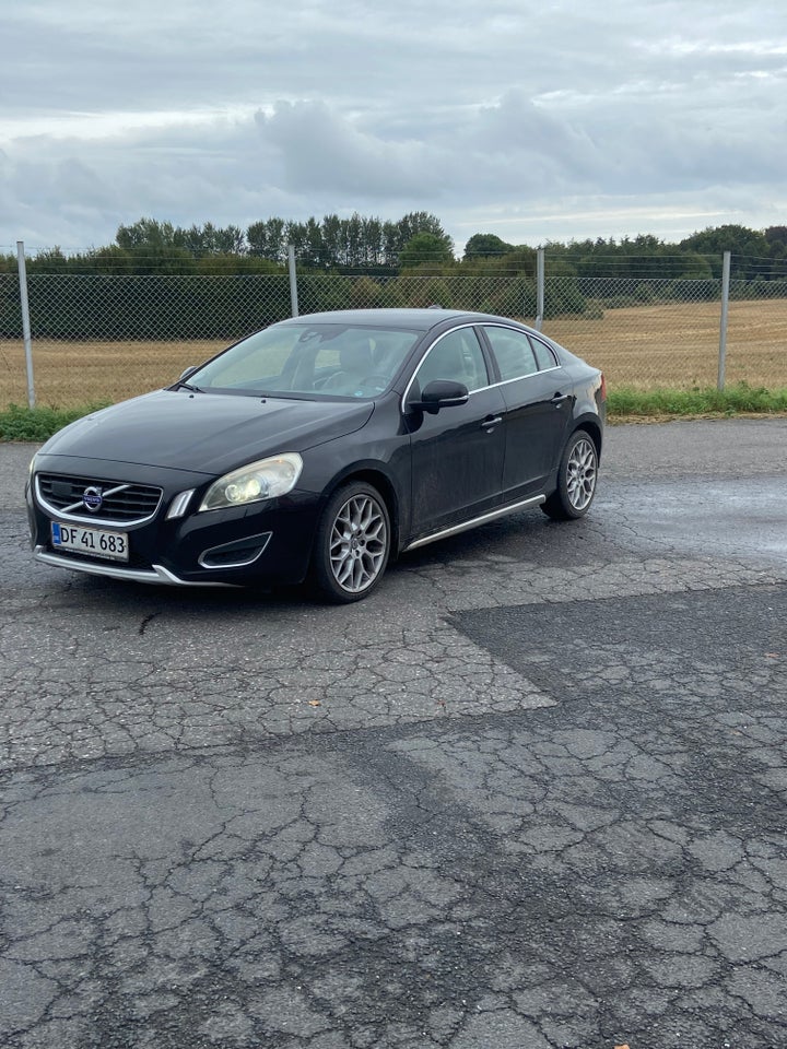 Volvo S60 2,0 D3 163 Momentum aut. 4d