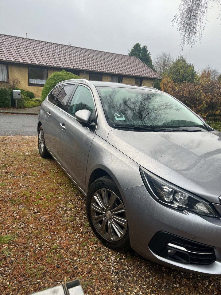 Peugeot 308 1,6 BlueHDi 120 Active SW 5d